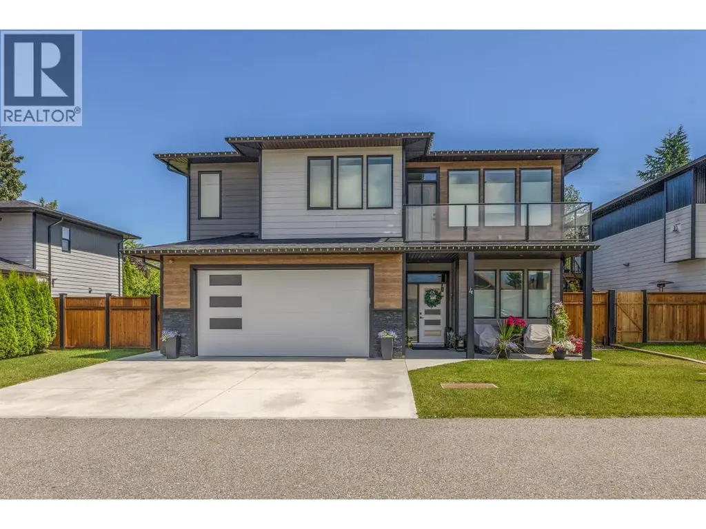 1441 20 Avenue Se Unit# 4, Salmon Arm